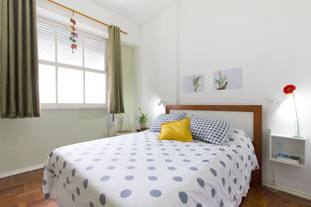 Quarto >> Bedroom >> Room