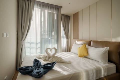 New Boutique APT | Nai Harn | 1BR + extra room