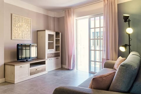 Balcony Breeze 2BDR – Las Galletas