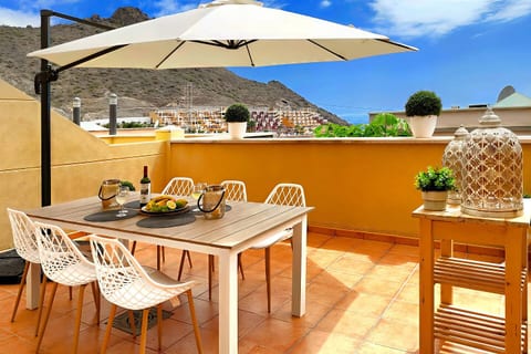 Your six-seater Altos del Roque terrace with ocean views

