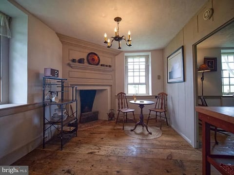 Historic Farmhouse • Barn Tavern • Near Penn State