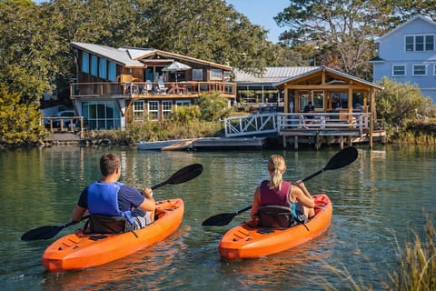 Creekside Paradise • Pool, Spa, Dock, Kayaks image 3