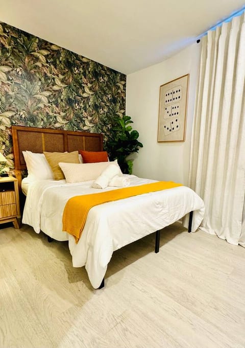 Casa Tropica Escape | 2BR Near Beach & Airport