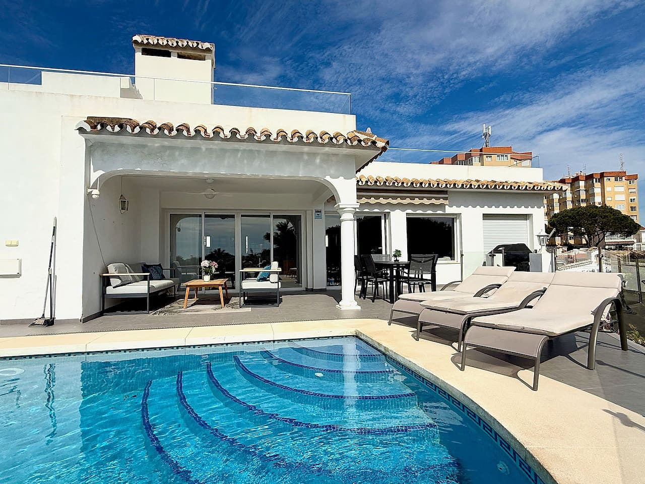 Villa Ibiza by Solrentspain - La Cala de Mijas