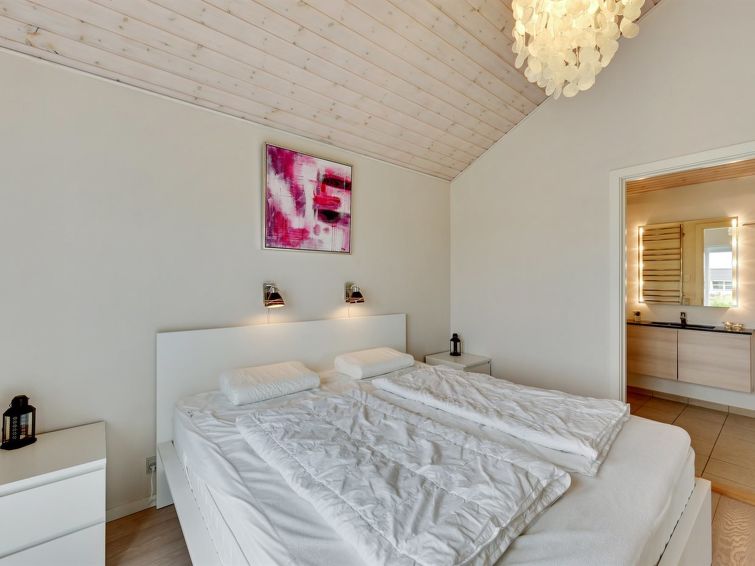 Bedroom - Sibyll - 550m from the sea in Western Jutland - Hvide Sande