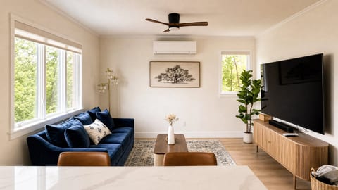 River Suite on Washington