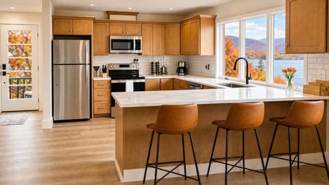 Kitchen with sitting area