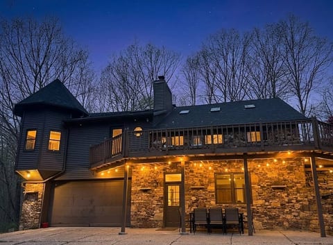 Hot Tub | Game Room | Theater | Fire Pit | Pool