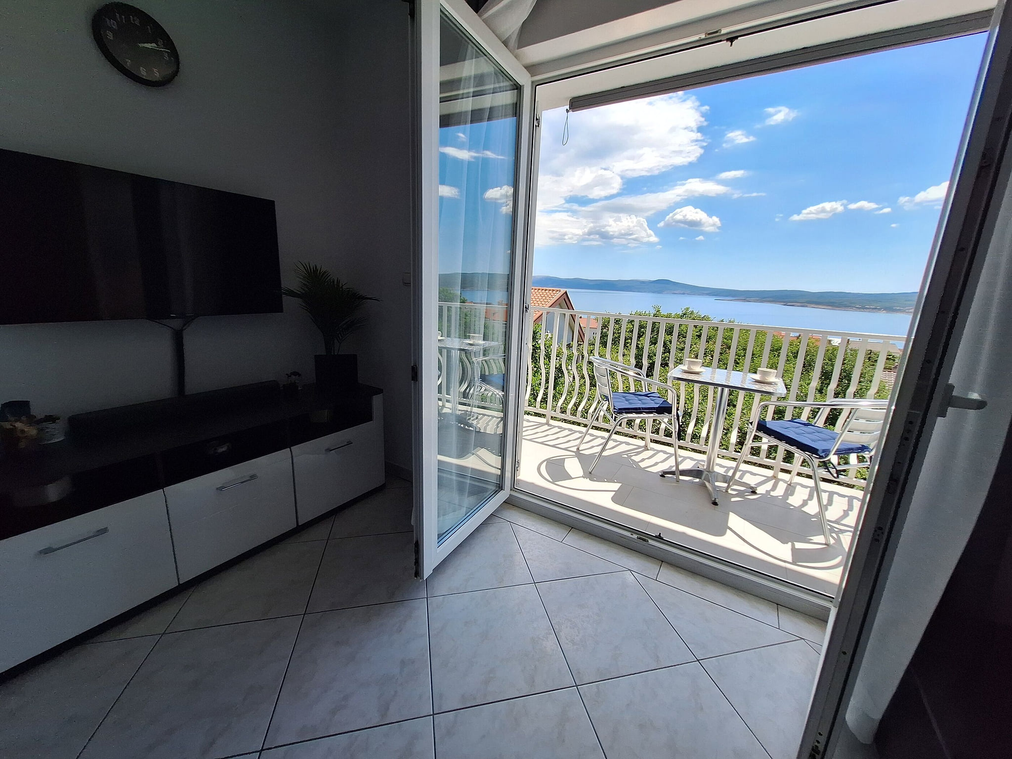 Apartment Roko - Unit 378538-13