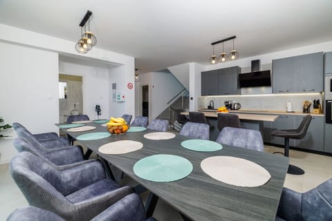 Villa Hermosa - Unit 378555-13