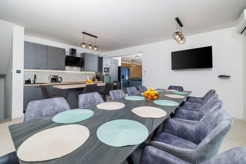 Villa Hermosa - Unit 378555-13