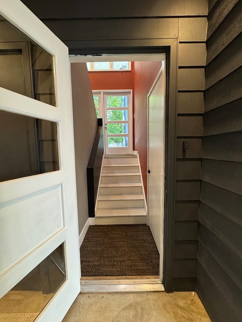 Private Wooded Retreat in the Center of Town