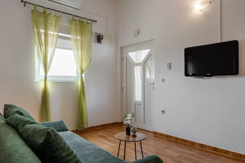 Apartments Ivancevic - Unit 378570-13