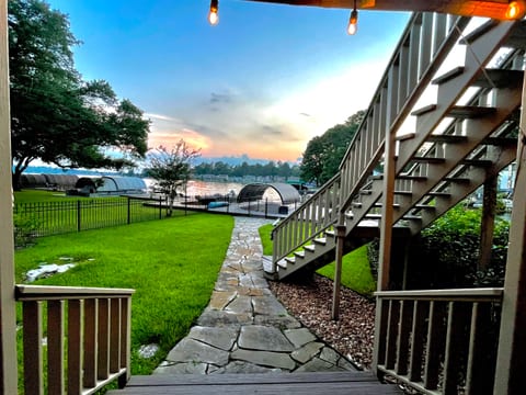 Clemens Cottage on the Lake