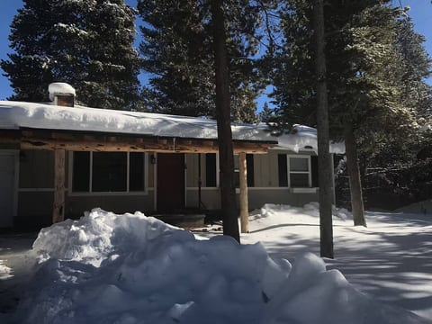 Scenic/BBQ/Fireplace/6 min>TurqLake&Trails/DT&RR