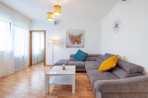 Apartments Azure View - Unit 378525-13