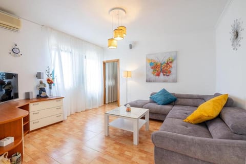 Apartments Azure View - Unit 378525-13