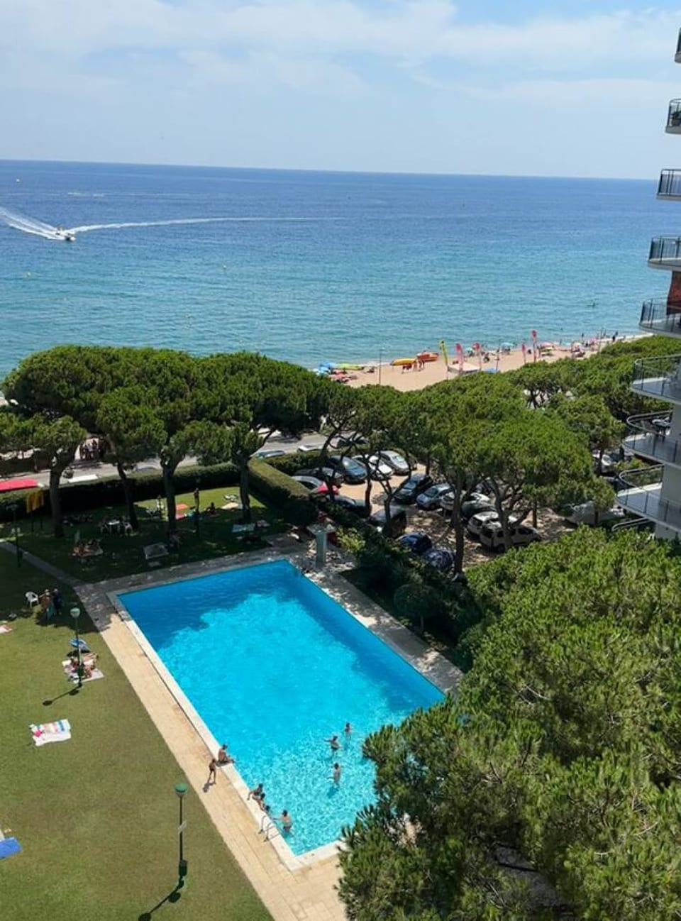 Appartamento luminoso con due balconi e una piscina con vista sul mare - Blanes