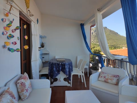 veranda