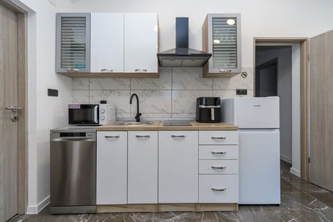 Apartment Ruben - Unit 378586-13