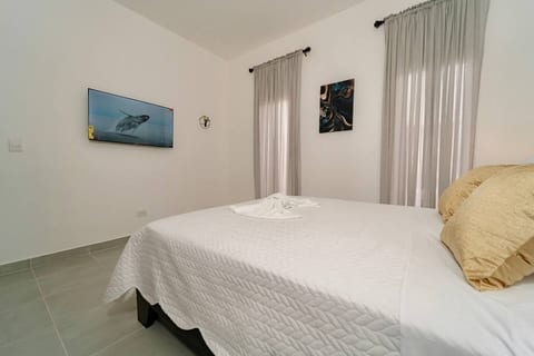 Family Villa w/ Pool & BBQ, 5 Min from Macao Beach