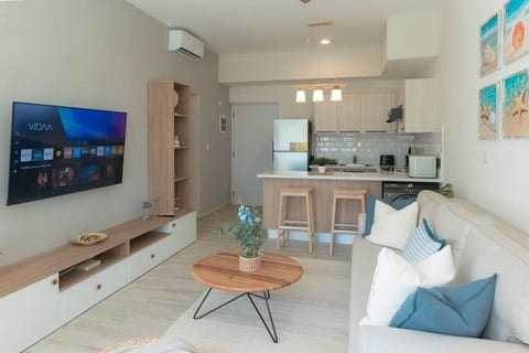 Oasis Retreat | Sleeps 4 | FREE Electricity