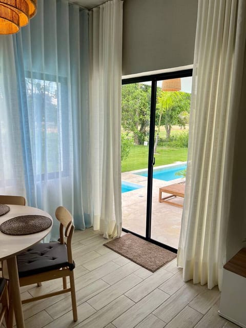 Oasis Retreat | Sleeps 4 | Free Airport Transfer