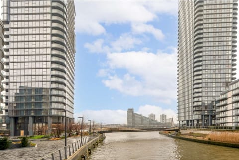 Brand New Chelsea Waterfront Four Bedroom Penthouse.