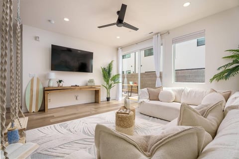 Near Zion Hot Springs + Private Spa | Sleeps 26