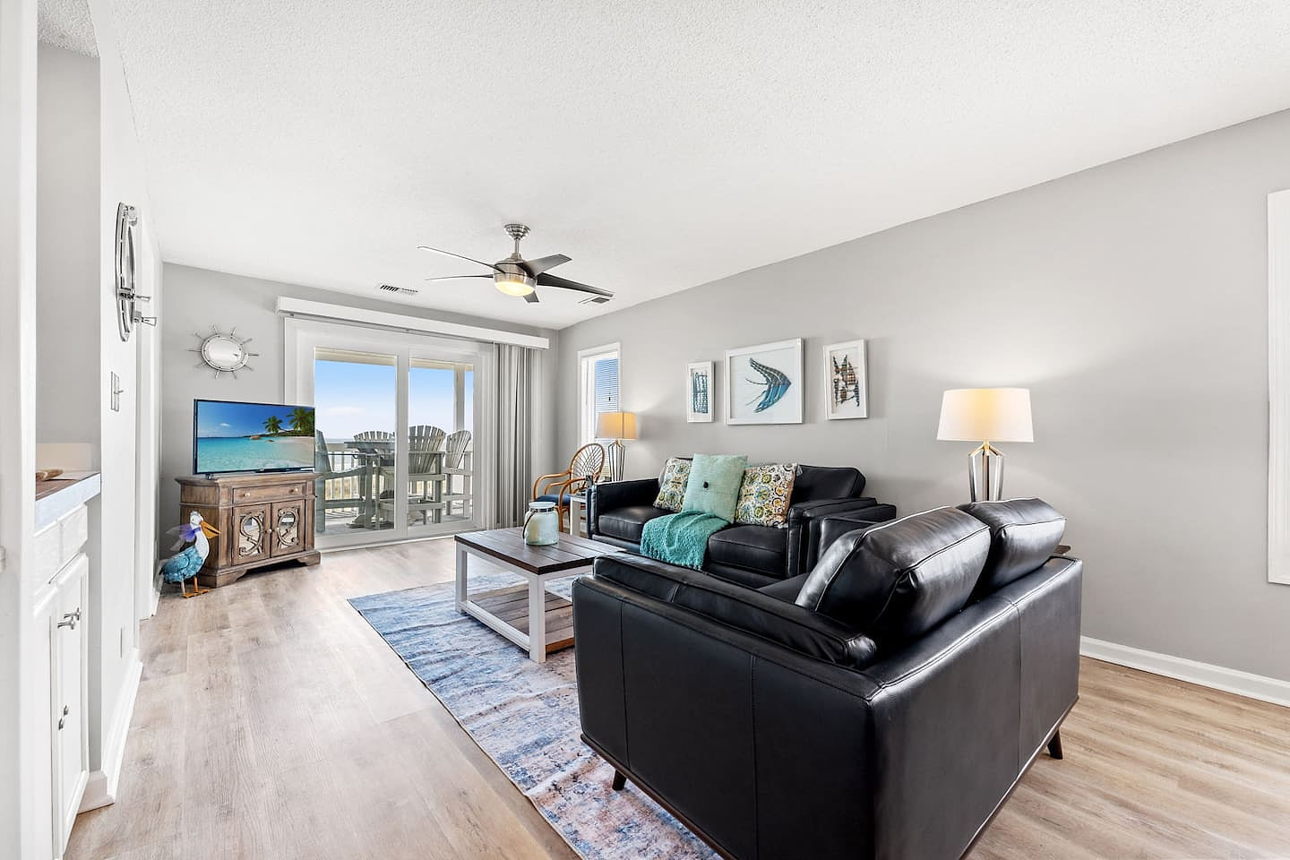 Coastal Shores D2- Direct Oceanfront with Pool