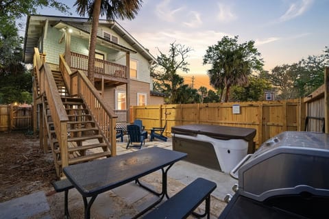 NEW! The Drift | Spa, BBQ & Firepit-Dwtn San Marco