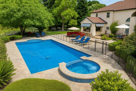 Country Luxury Estate | Pool, Spa & Wedding Venue