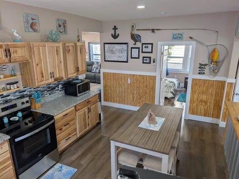 Seafoam Cottage