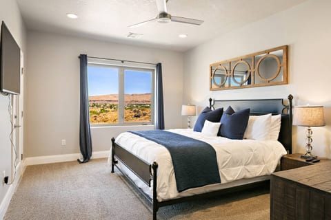 Zion Oasis: Resort Amenities, Downtown Hurricane