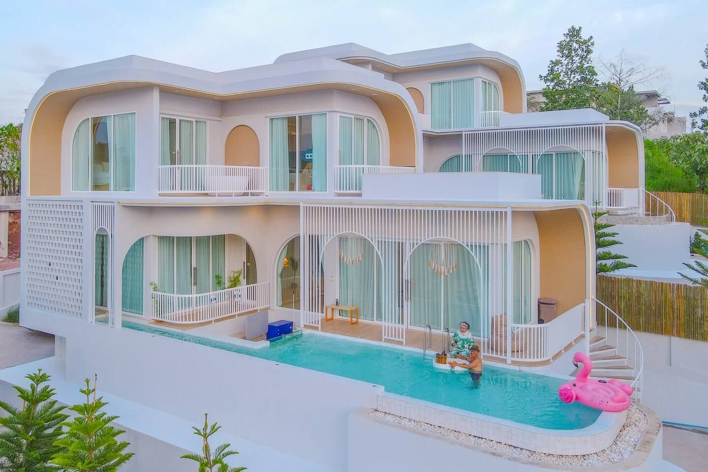 Mist Pool Villa 3BR | 11+2 Ppl | Karaoke |Khao Kho