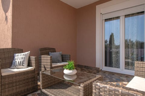 Apartments Lara - Unit 378594-13