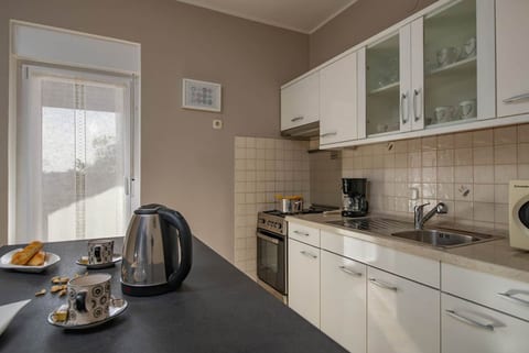 Apartments Lara - Unit 378595-13