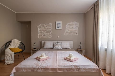 House Villa Lara - Unit 378611-13