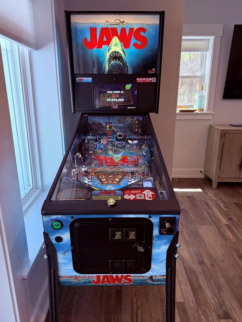 Jaws Pinball