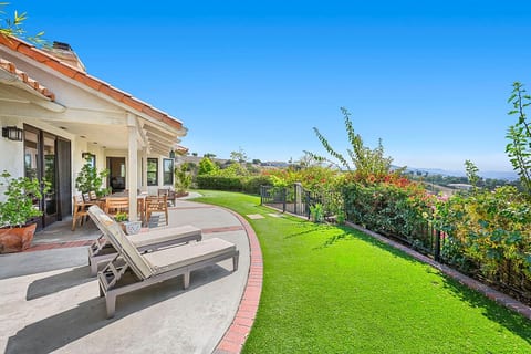 Hidden Garden Sanctuary Estate | Views & Serenity