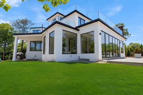 Brand New Waterfront, Private Beach, Heated Pool! image 5