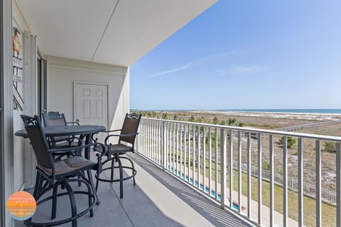 Balcony on the 3rd floor