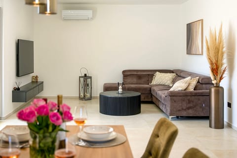 Villa La Martina - Unit 378618-13