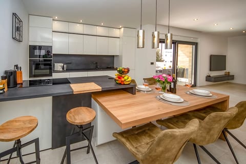 Villa La Martina - Unit 378618-13