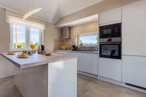 Villa Martina - Unit 378620-13