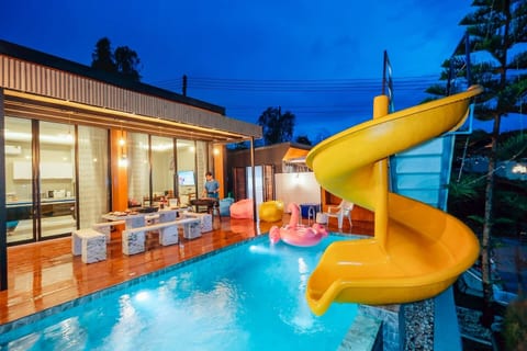 Sister No.7 Pool Villa