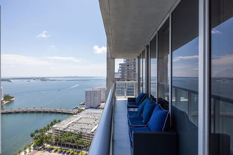 Iconic W Residence Brickell Miami | Massive Amenities Hub