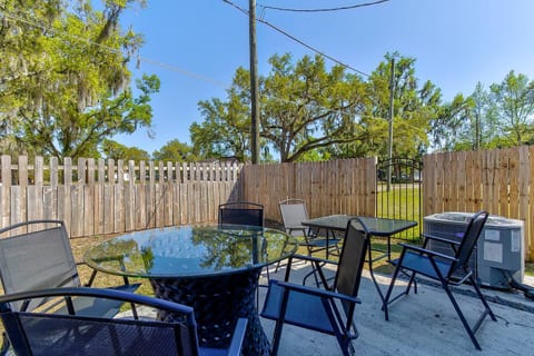The Billiard close to downtown with fenced yard