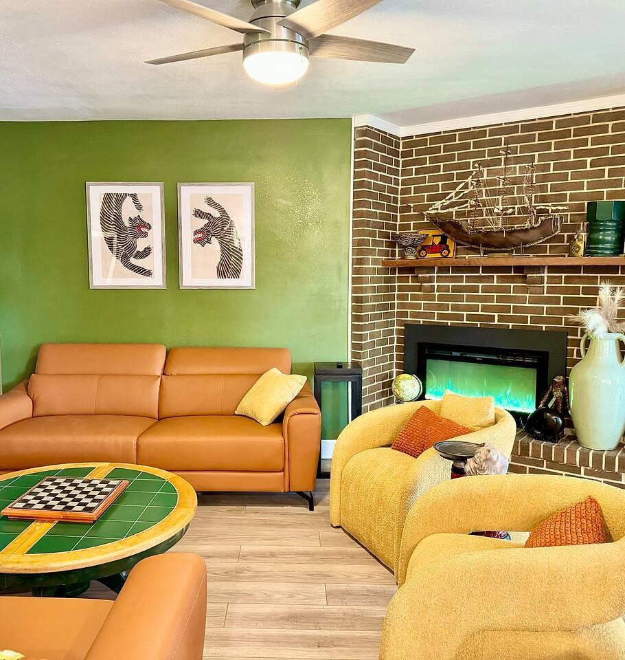 Happy Palette Home Close to downtown Fenced yard - Sanford