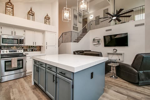 Updated Scottsdale 4 Bdrm w/ Pool and Game Room! image 2